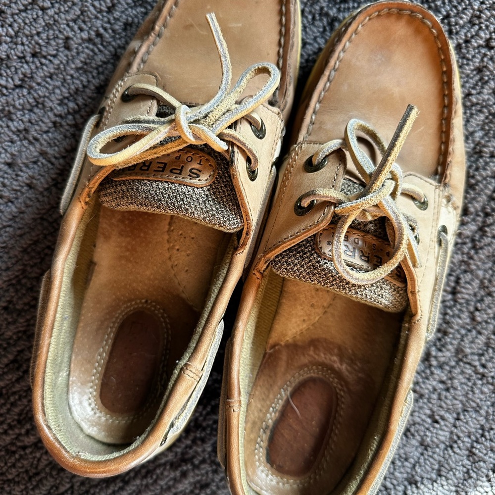Sperrys - Picture 2 of 4